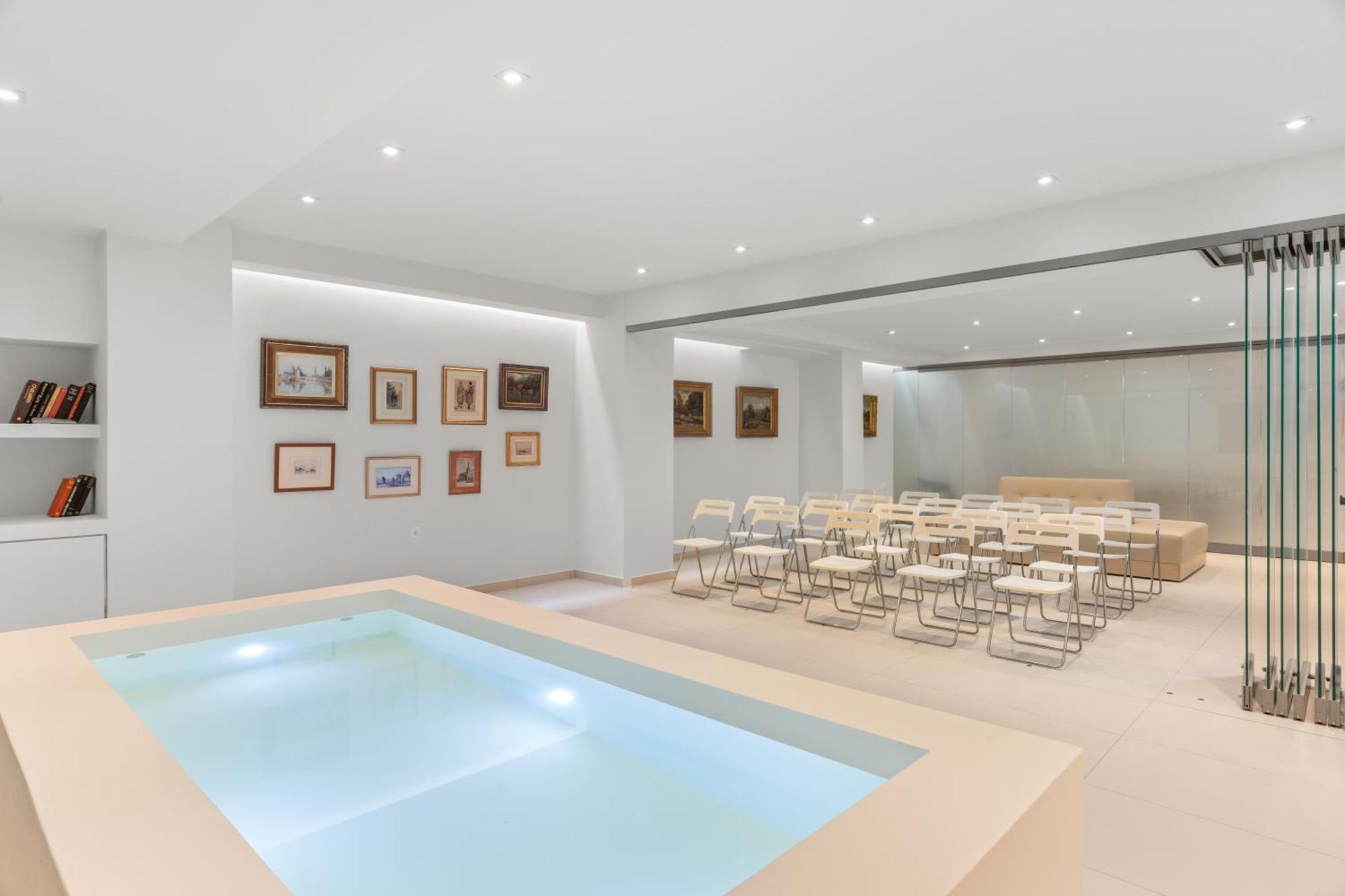Hotel Gallery Port 4*